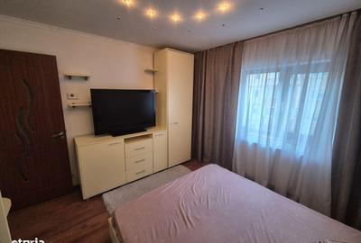 Apartament cu 2 camere decomandat în Micro IV - 3