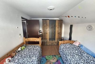 Casă cu 6 camere cu Teren 720 Mp în Bran