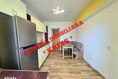 Apartament cu 3 camere decomandat în Calea București - 1