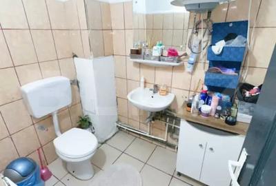 Spațiu comercial, de 350 mp, în Central