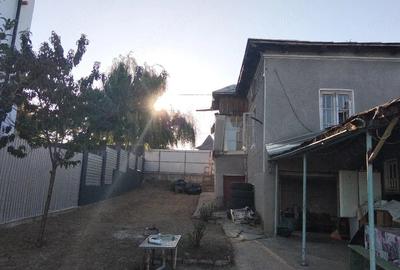 Casă cu 5 camere cu Teren 500 Mp în Central