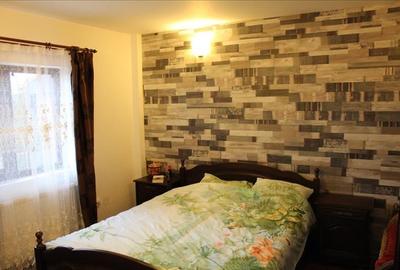 Apartament cu 10 camere decomandat, mobilat în Mineri - 10
