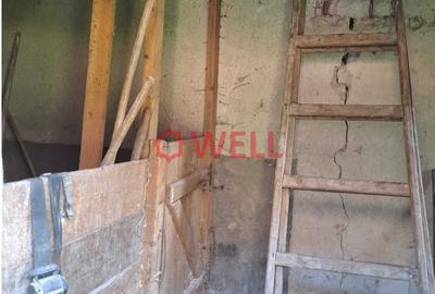 Casă cu 2 camere cu Teren 1608 Mp în Ghindari