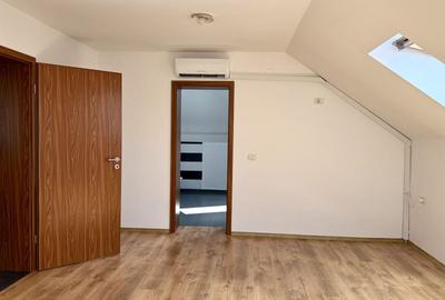 Casă individuală cu 6 camere cu Canalizare în Complex Studențesc - 19