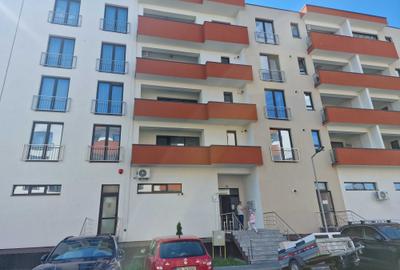Apartament cu 3 camere decomandat în Central - 2