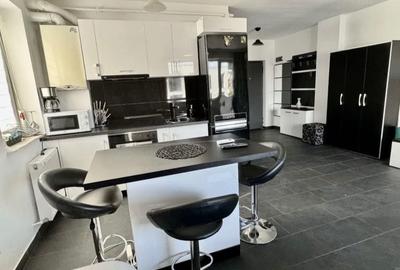 Apartament cu 2 camere decomandat în Central - 3