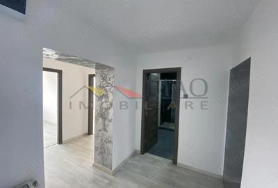 Casă cu 8 camere cu Teren 700 Mp în Semicentral - 12