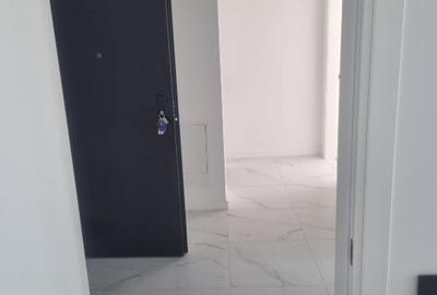 Apartament cu 2 camere decomandat în Theodor Pallady