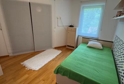 Casă individuală cu 4 camere cu Canalizare în Exterior Sud - 11