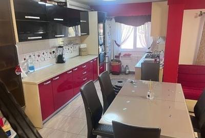 Apartament cu 3 camere în Nord