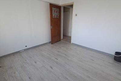 Apartament cu 3 camere decomandat în Dobroești - 3