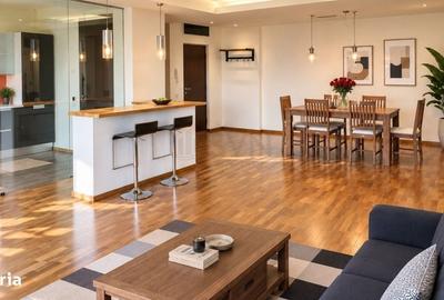 Apartament cu 3 camere în Central