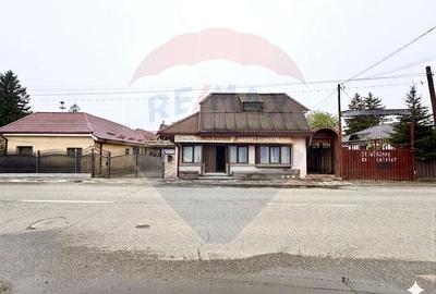 Casă individuală cu 9 camere cu Teren 500 Mp în Nord - 2