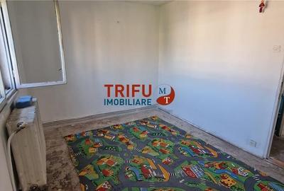 Apartament cu 2 camere semidecomandat în Cetate