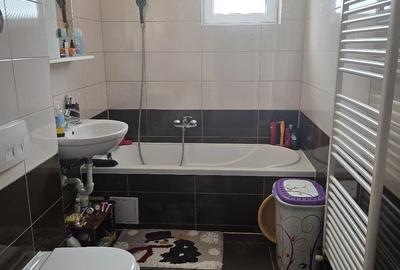 Apartament cu 2 camere decomandat în Avantgarden - 1