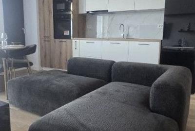 Apartament cu 2 camere semidecomandat, mobilat în Băneasa