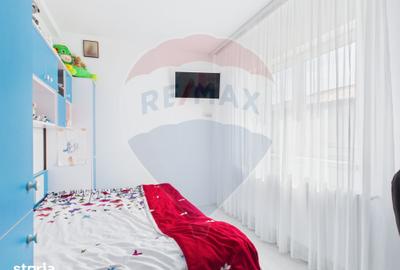 Casă cu 4 camere cu Teren 250 Mp în Cernica