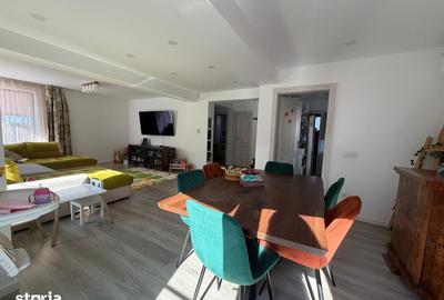 Casă cu 4 camere cu Teren 951 Mp în Odăi