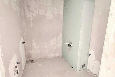 Apartament cu 3 camere semidecomandat în Florești - 5