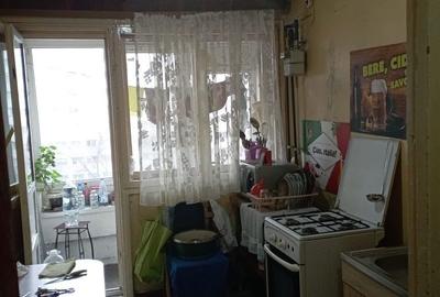 Apartament cu 3 camere semidecomandat în Veteranilor - 3