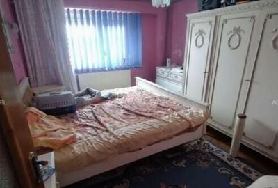 Apartament cu 4 camere decomandat în Dacia - 11