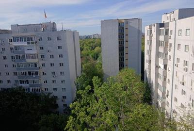 Apartament cu 3 camere în Baba Novac