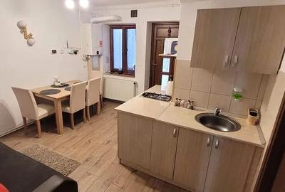 Apartament cu 2 camere decomandat în Ultracentral
