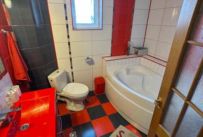 Casă individuală cu 6 camere cu Canalizare în Rahova - 20