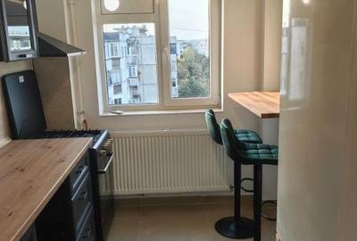 Apartament cu 2 camere decomandat, mobilat în Crângași