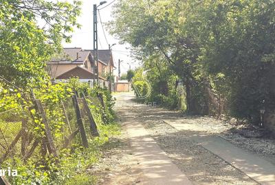 Casă cu 2 camere cu Teren 236 Mp în Central