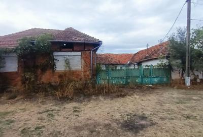 Casă cu 4 camere în Susag