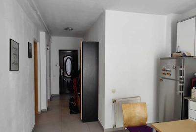 Apartament cu 2 camere semidecomandat în Zorilor
