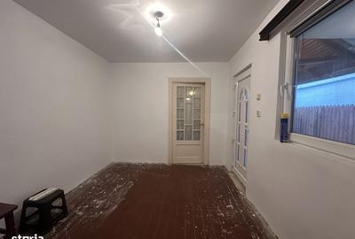 Casă cu 3 camere cu Teren 105 Mp în Buna Vestire