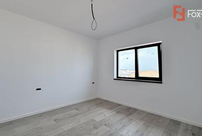 Duplex cu 5 camere cu Canalizare în Moșnița Veche - 12