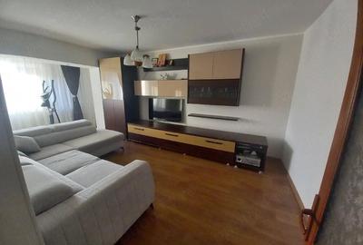 Apartament cu 3 camere decomandat în Obor - 3