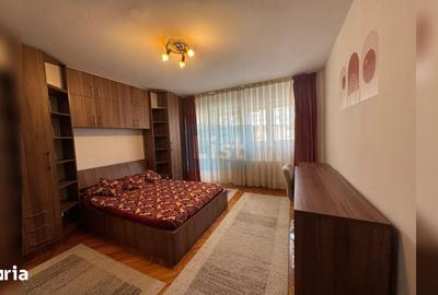 Apartament cu 3 camere decomandat în Central - 3