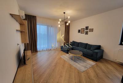 Apartament cu 3 camere semidecomandat, mobilat în Pipera