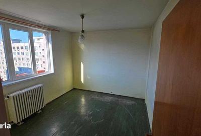 Apartament cu 2 camere decomandat în Drumul Taberei