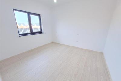 Casă individuală cu 3 camere cu Teren 270 Mp în 9 Mai - 3