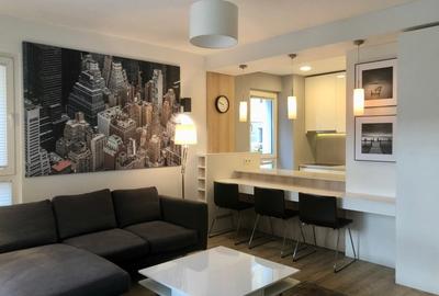 Apartament cu 3 camere decomandat, mobilat în Plopilor - 1