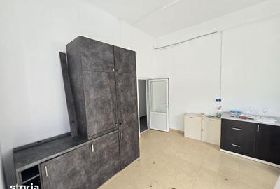 Spațiu comercial, de 100 mp, în Zona industrială - 10