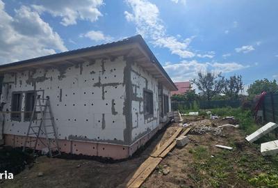 Casă cu 4 camere în Horlești - 4