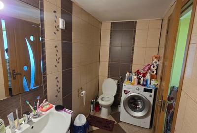 Casă cu 4 camere cu Canalizare în Călugareni - 9