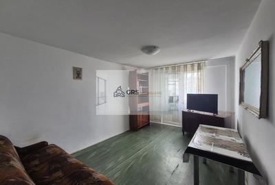 Apartament cu 2 camere decomandat, mobilat în Titan