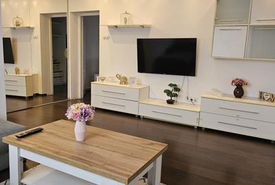 Apartament cu 2 camere semidecomandat în Ultracentral