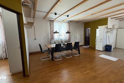 Spațiu comercial, de 200 mp, în Tunari