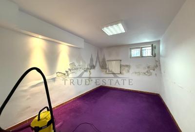 Apartament cu 7 camere decomandat, mobilat în Capitale - 25