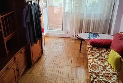 Apartament cu 3 camere decomandat în Sud - 3