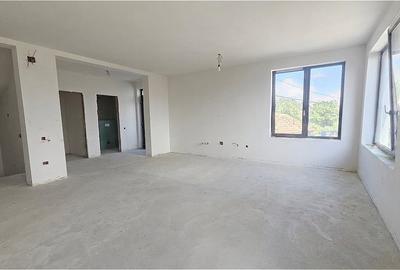 Duplex cu 4 camere cu Canalizare în Dâmbul Rotund - 2