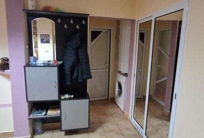 Apartament cu 2 camere decomandat în Găvana